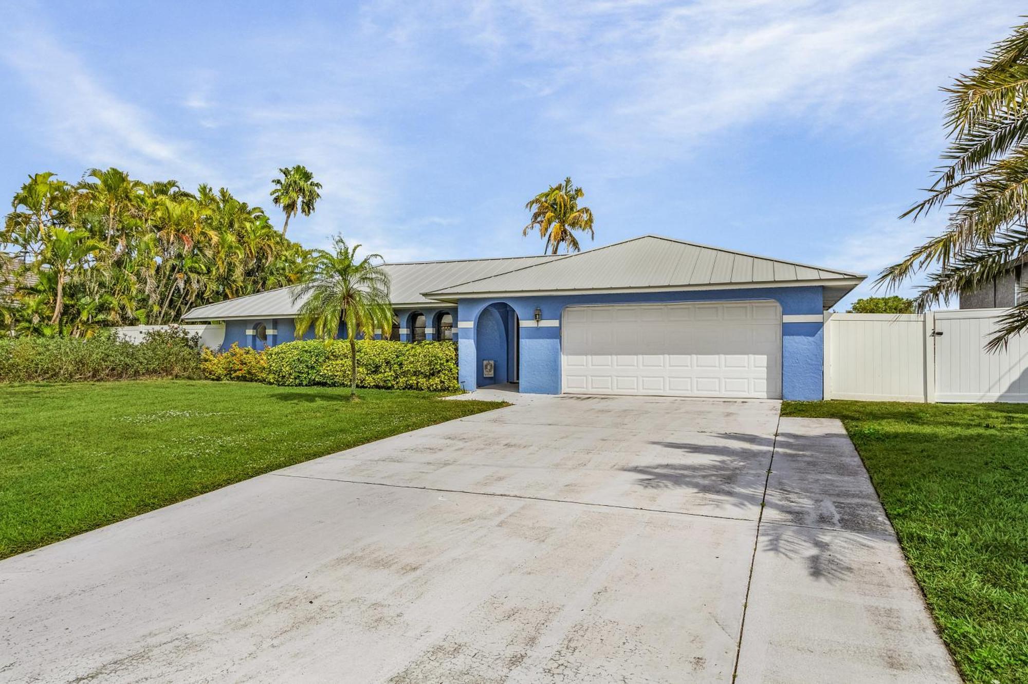 Canal-Front Oasis With Dock And Kayaks In Cape Coral! Dış mekan fotoğraf